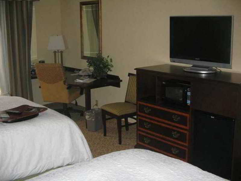 Hampton Inn Pikeville Room photo